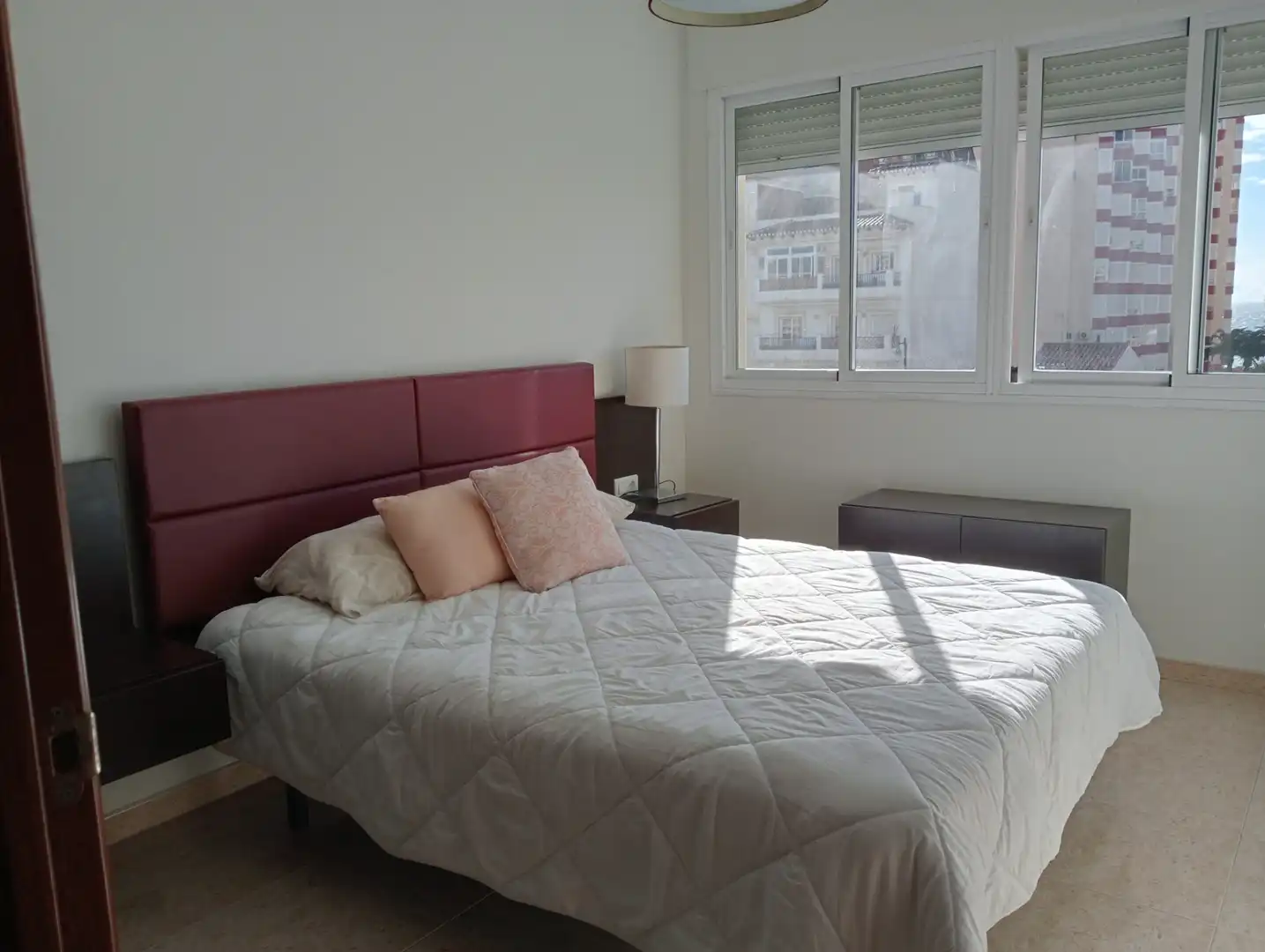 Habitación de Ático de alquiler en Torrox con Aire acondicionado, Terraza y Trastero