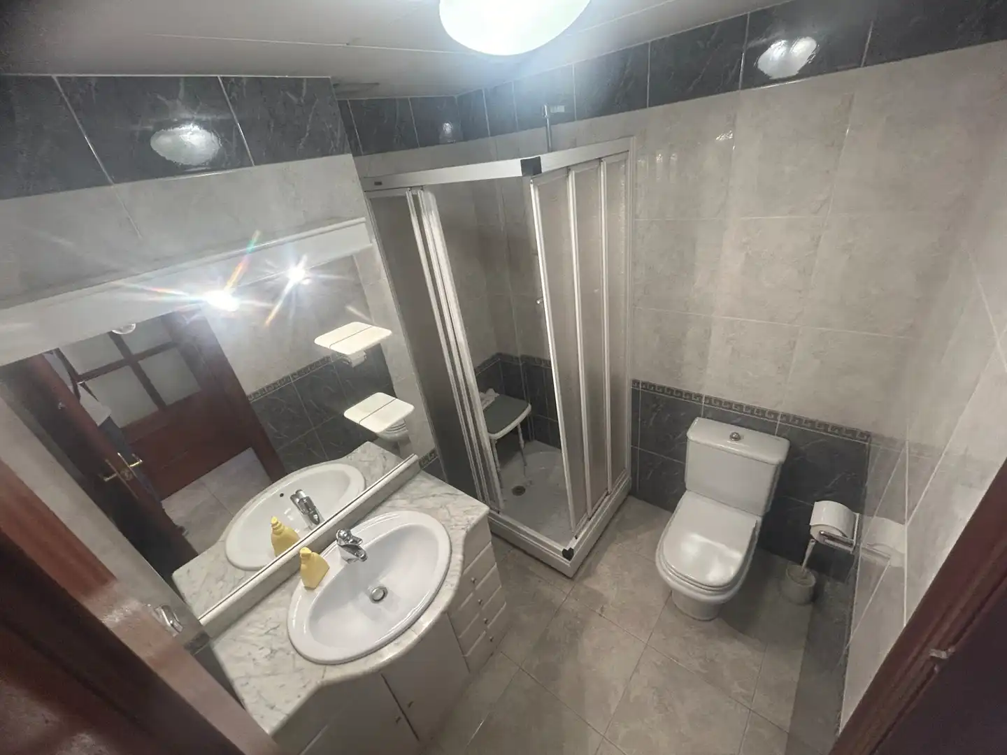 Badezimmer von Wohnung zum Verkauf in Manresa mit Klimaanlage, Heizung und Abstellraum