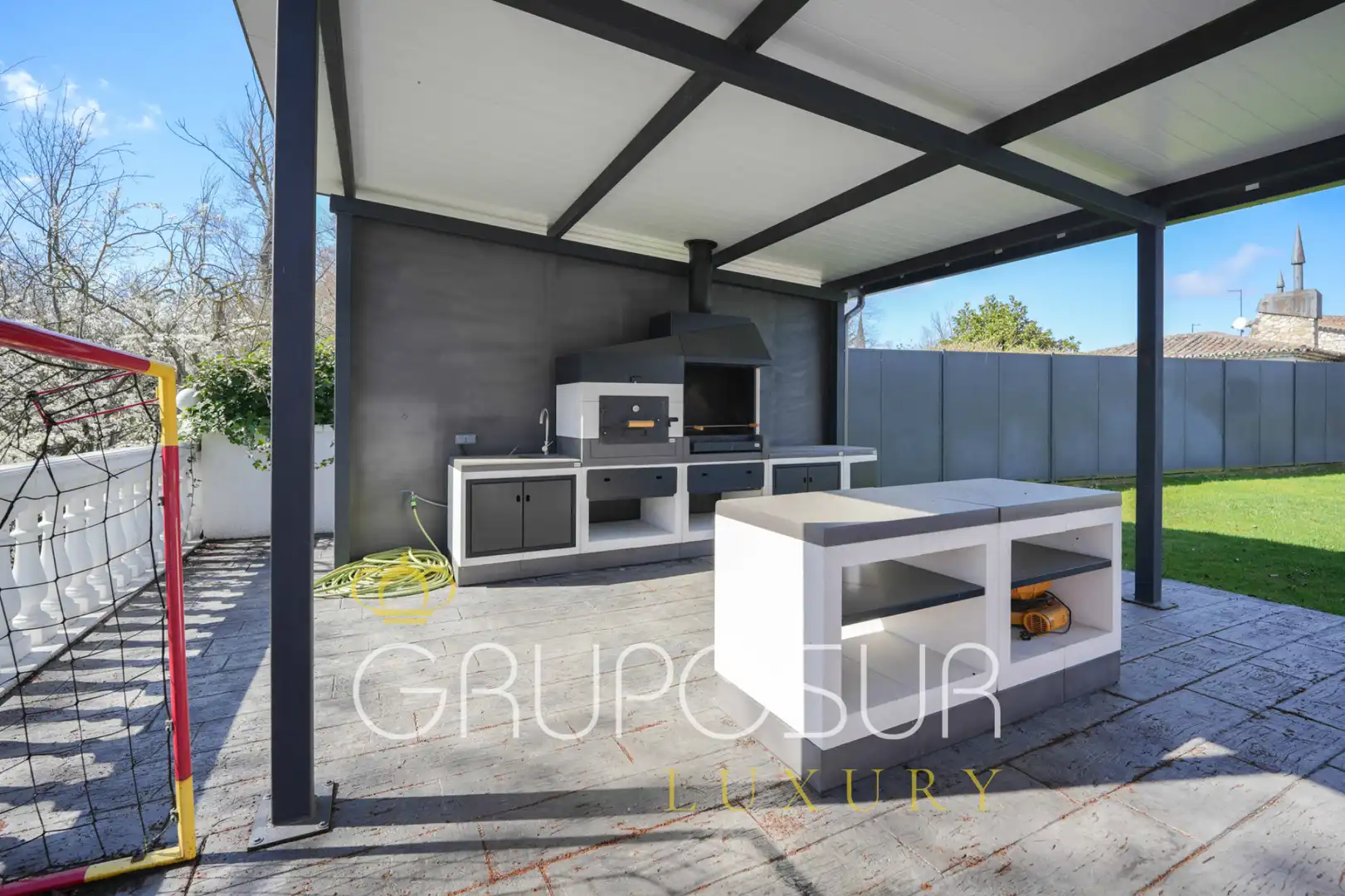 Jardín de Casa o chalet en venta en Valladolid con Aire acondicionado, Calefacción y Jardín privado