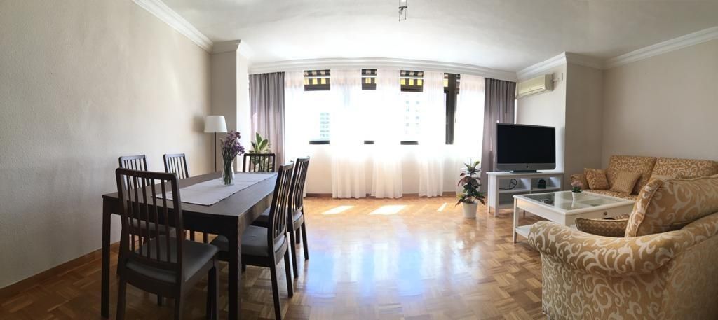 Flat to rent in Carranque - Haza Cuevas, Cruz de Humilladero