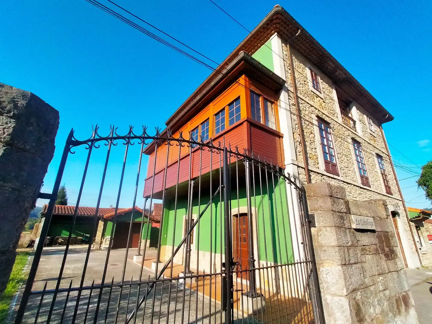 House with garden for sale in Pravia, imagen 3