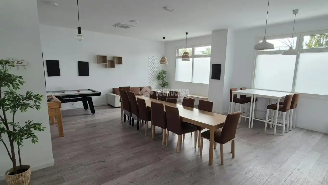 Flat with lift for sale in Villaverde
