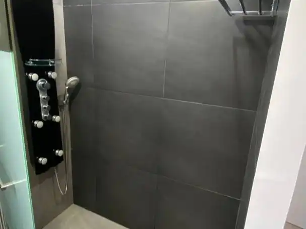 Bany de Pis en venda en Telde amb Terrassa