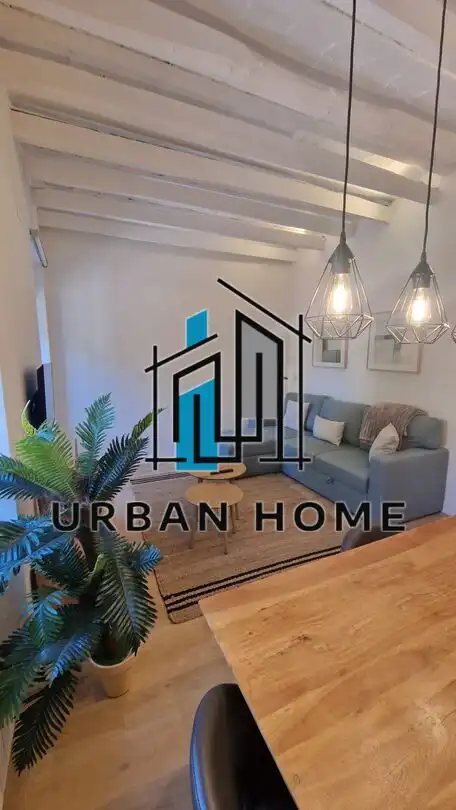 Exterior view of Flat for rent in León Capital   with Heating and Parquet flooring