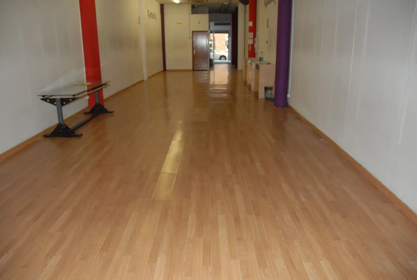Local comercial en alquiler en Pere Badia, imagen 4