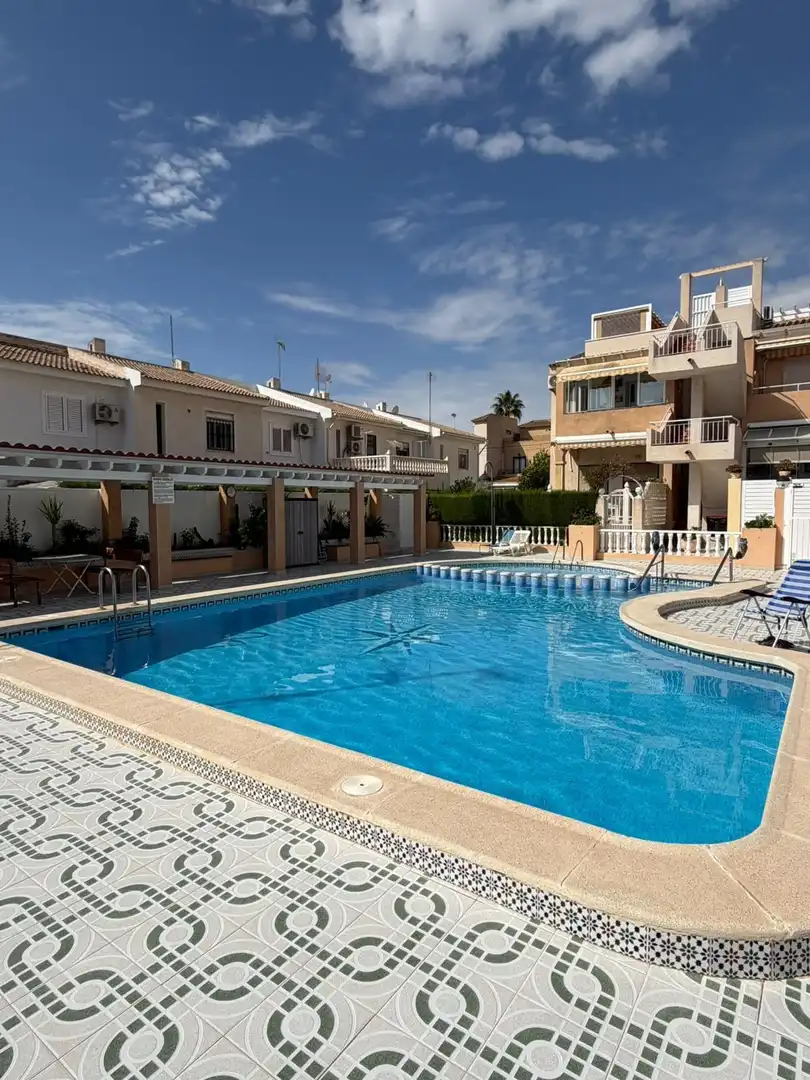 Bungalow amb piscina en venda a Playa de los Locos, imagen 25