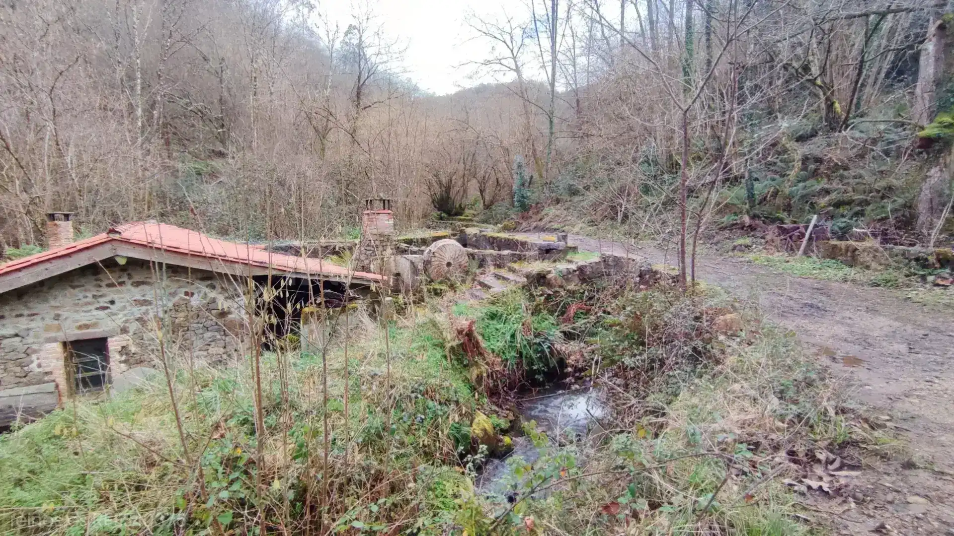 Vista exterior de Casa o chalet en venta en Bimenes con Calefacción y Terraza