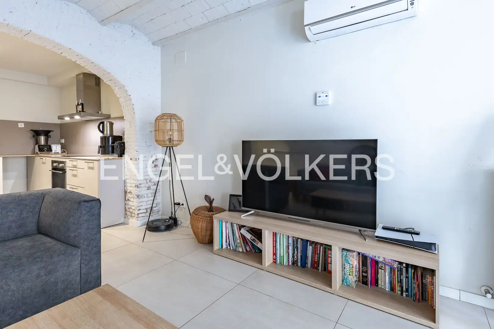 Sala d'estar de Dúplex en venda en Barcelona amb Aire condicionat, Calefacció i Parquet