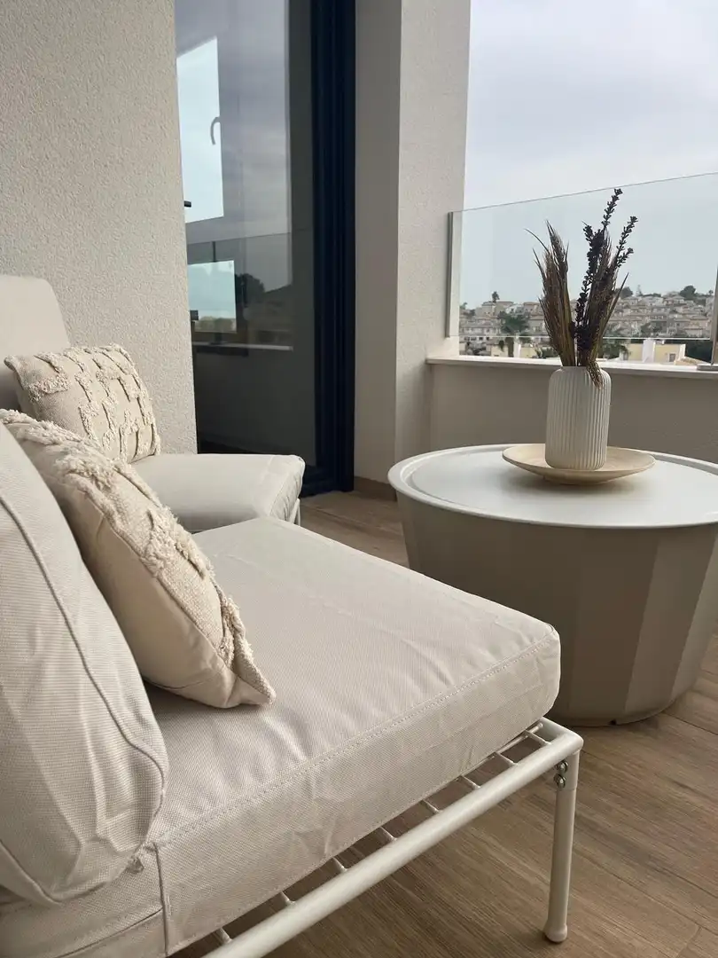 Terrassa de Àtic en venda en Orihuela amb Aire condicionat, Jardí privat i Piscina