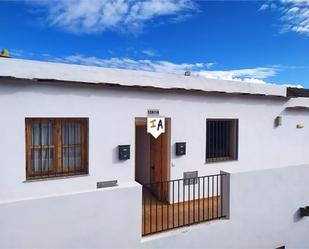 Vista exterior de Apartament en venda en Nevada amb Terrassa i Piscina comunitària