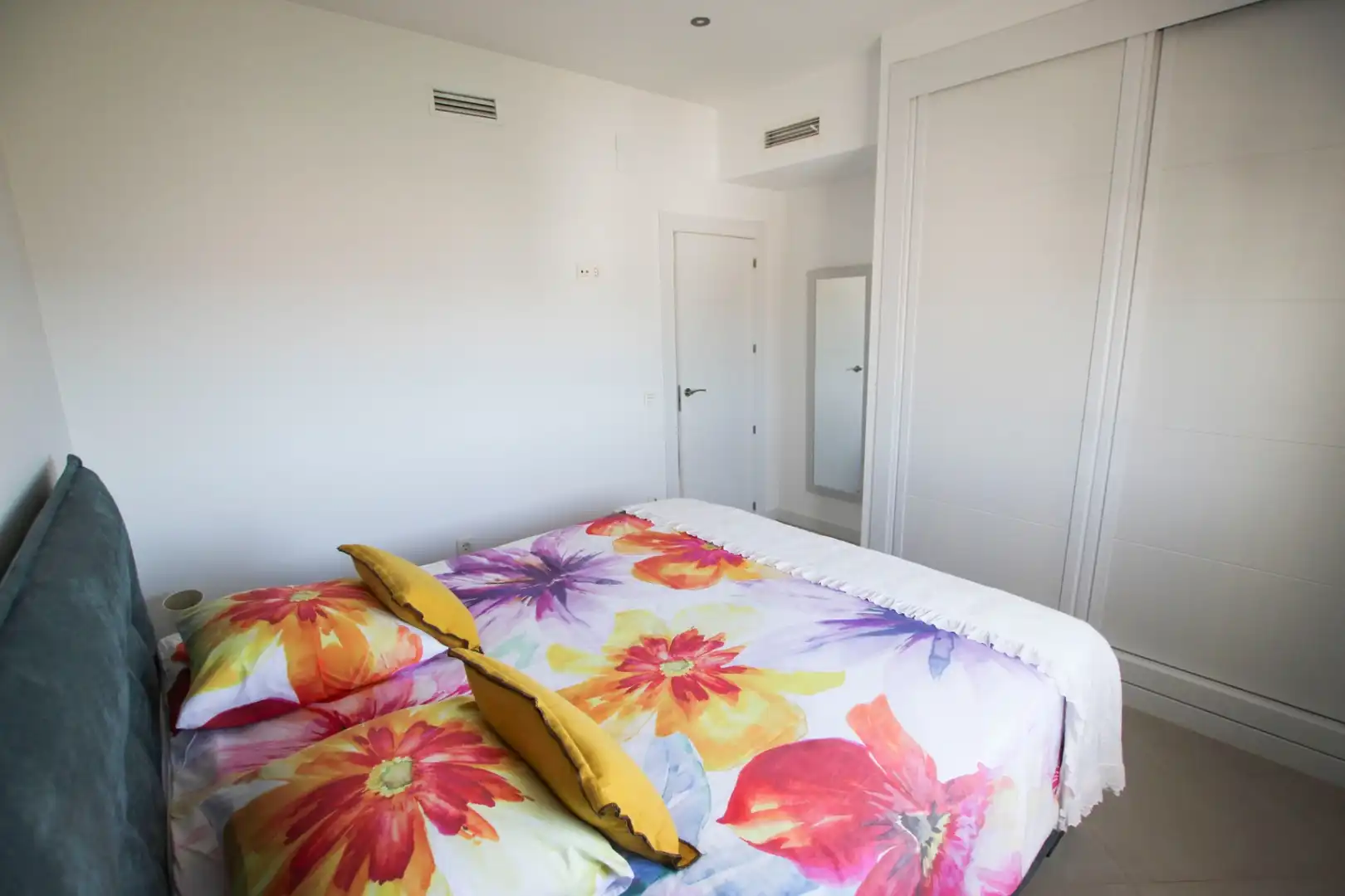Chalet con piscina en venta en Cumbre del Sol, imagen 14