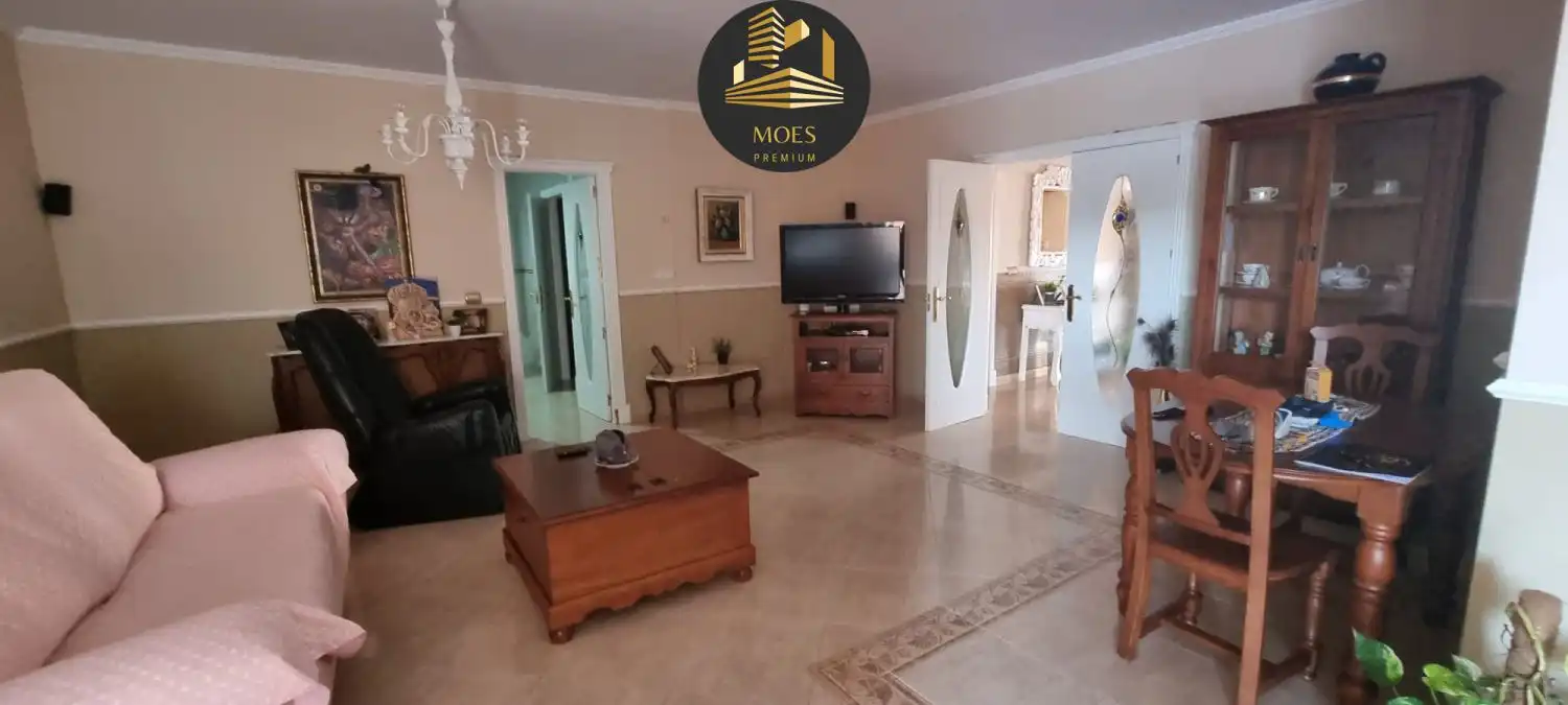 Casa con terraza en venta en Martos, imagen 11