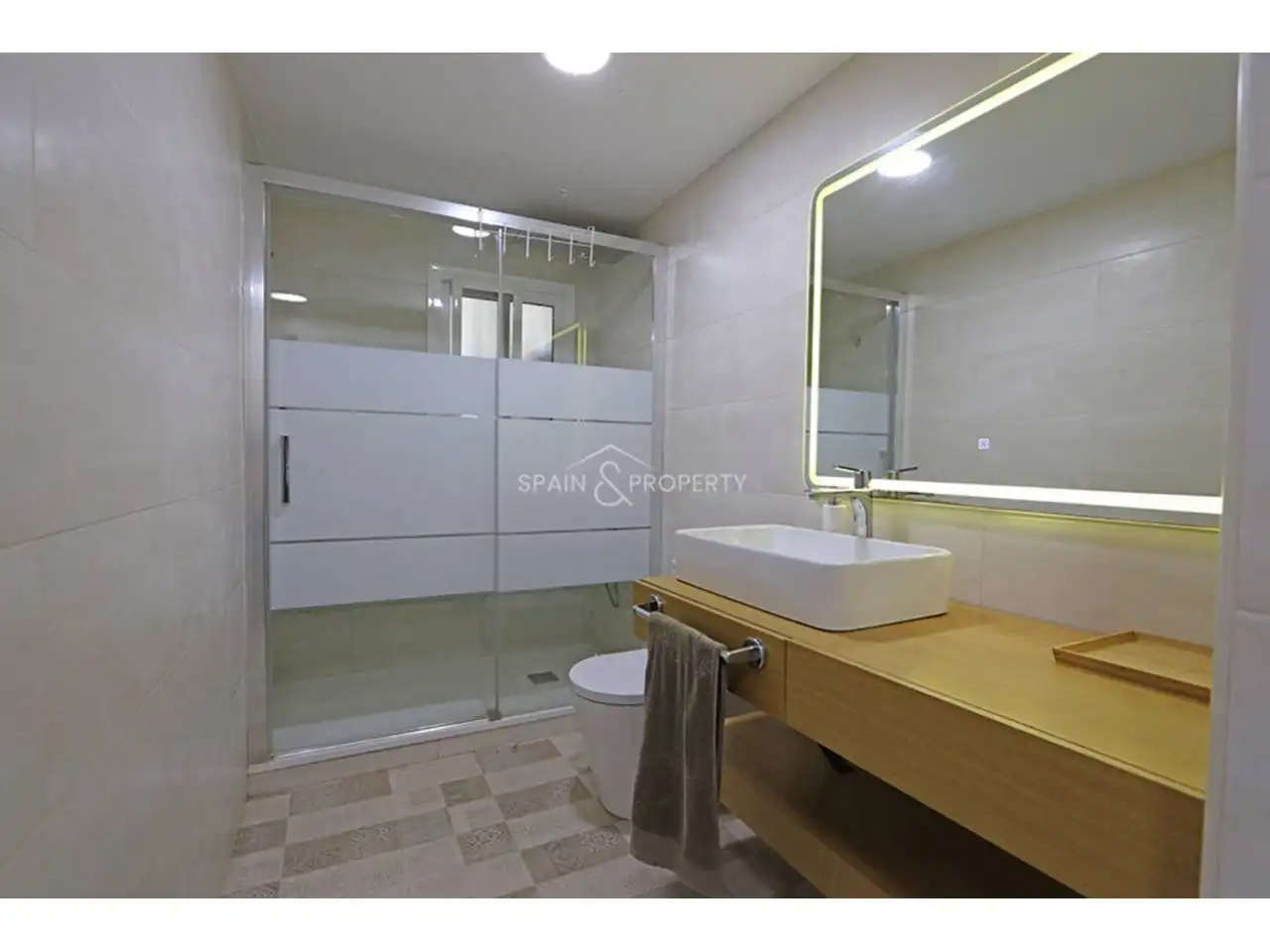 Baño de Casa o chalet en venta en Torrent con Aire acondicionado, Calefacción y Jardín privado