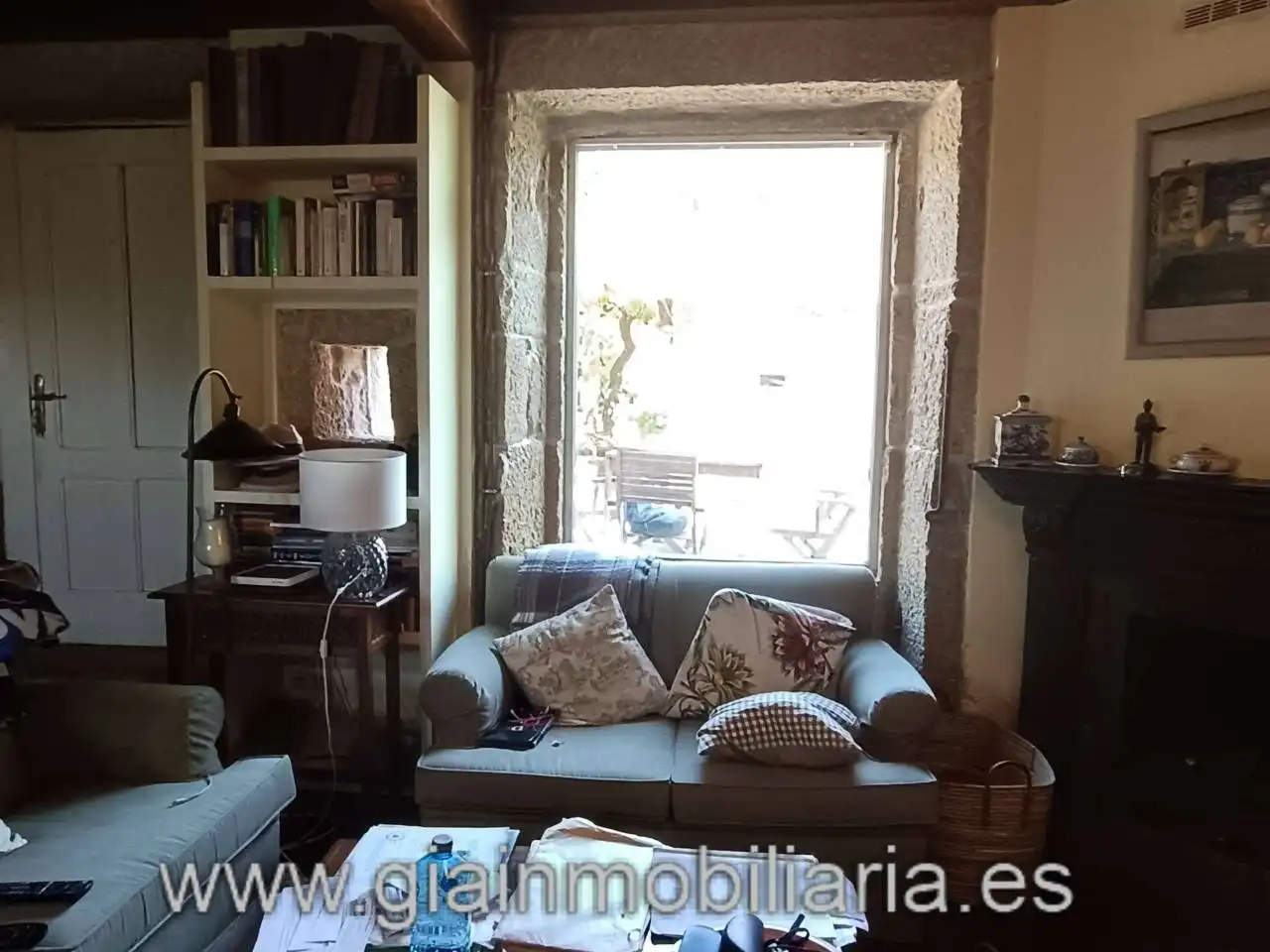 Sala de estar de Casa o chalet en venta en Mondariz con Calefacción, Jardín privado y Terraza