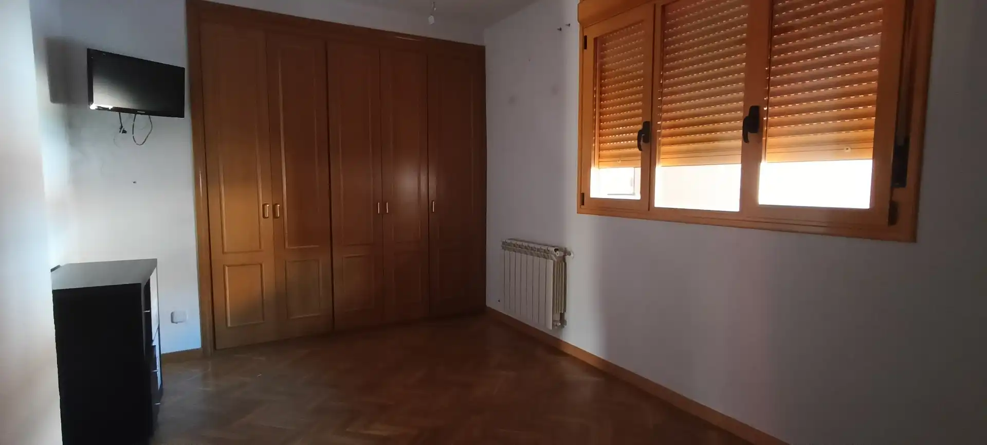 Schlafzimmer von Maisonette zum Verkauf in Alcobendas mit Klimaanlage, Abstellraum und Möbliert