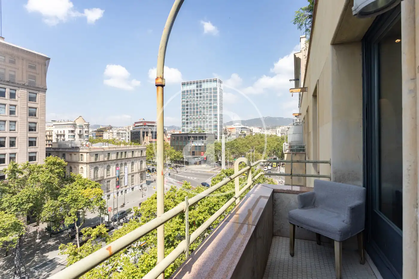 Vista exterior de Piso de alquiler en Barcelona con Calefacción, Amueblado y Balcón