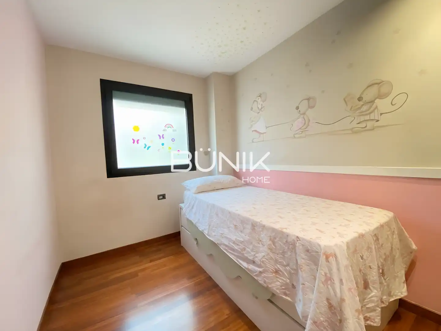 Habitación de Piso de alquiler en Barcelona con Parquet, Terraza y Trastero