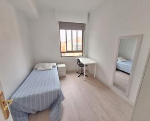 Bedroom of Flat to rent in Bilbao   with Heating, Furnished and Oven