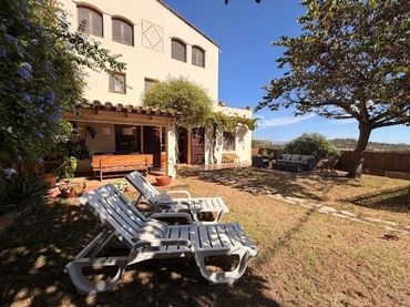 Casa con piscina en venta en Barri Castell d'Empordà