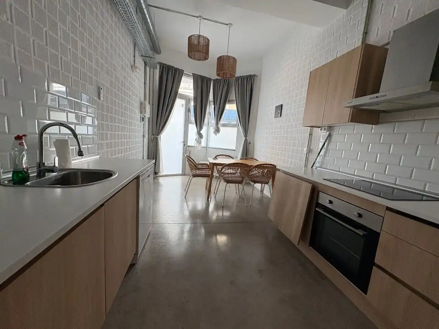 Cocina de Piso en venta en  Madrid Capital