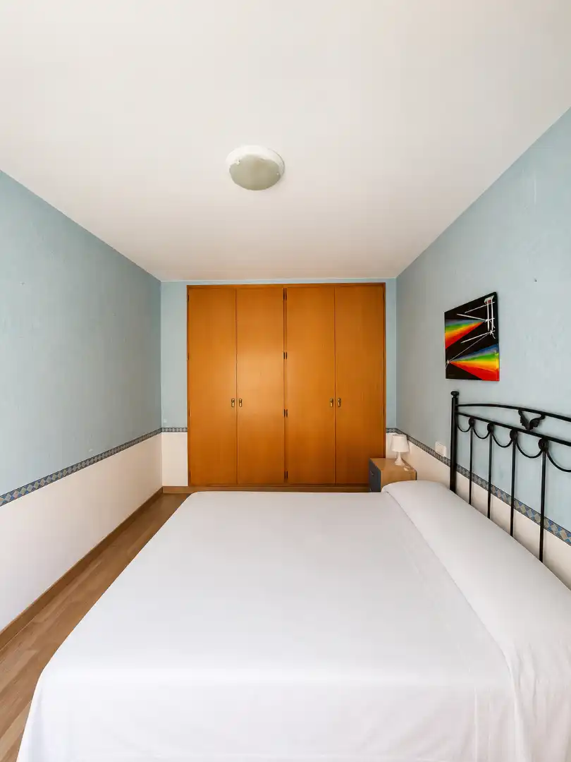 Habitación de Piso de alquiler en Reus con Aire acondicionado, Amueblado y Horno