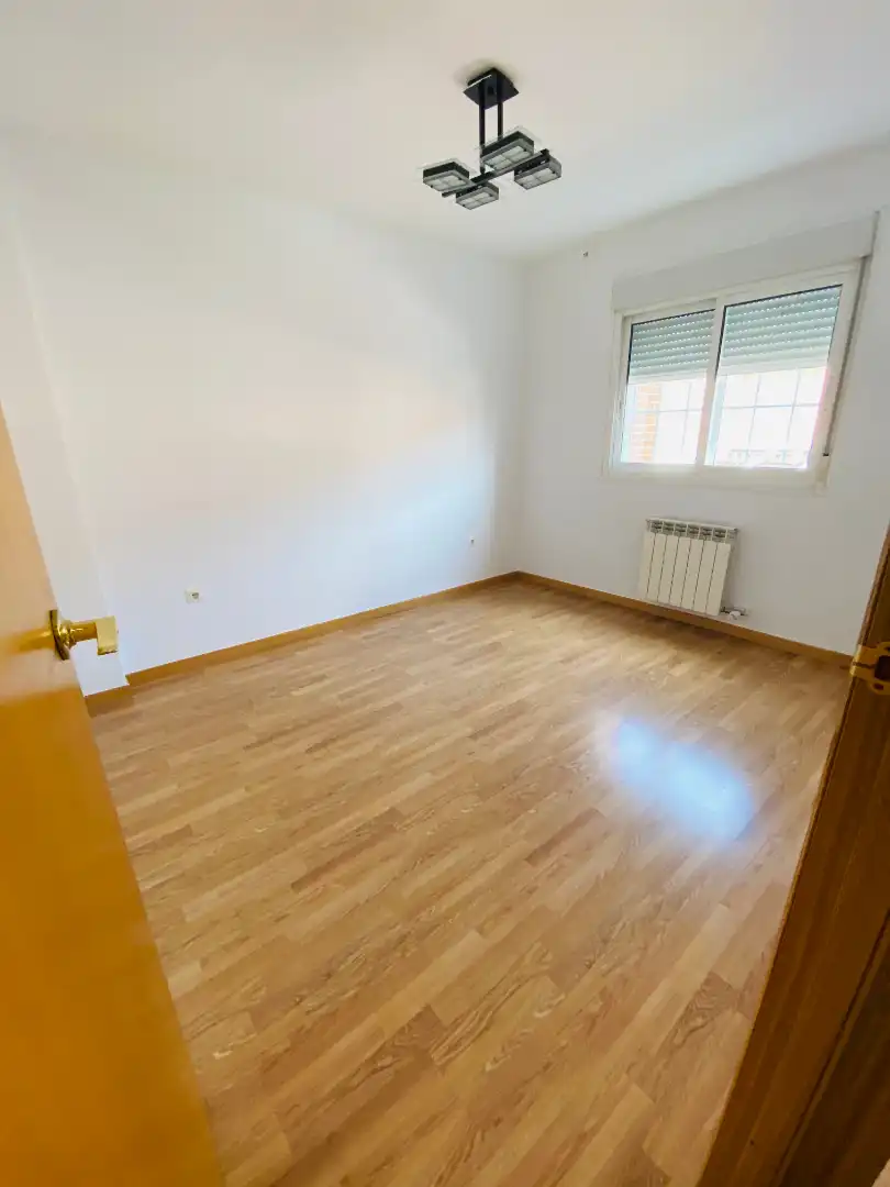 Detached homes for sale in Calle Secundino Zuazo, La Garena