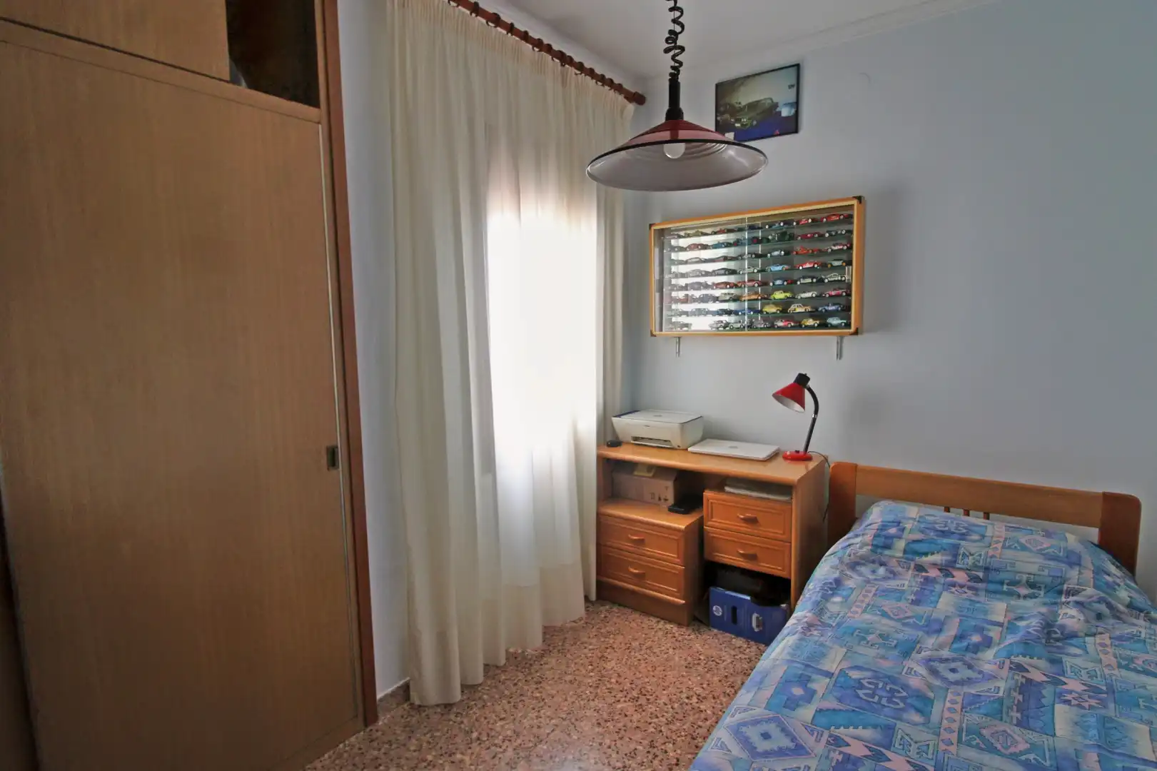 Schlafzimmer von Dachboden zum Verkauf in L'Hospitalet de Llobregat mit Klimaanlage, Heizung und Terrasse