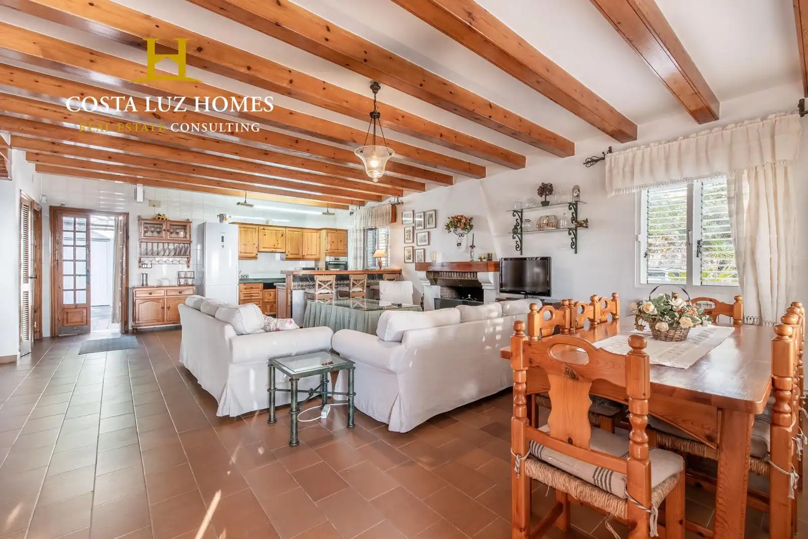 House with pool for sale in Benaocaz, imagen 5
