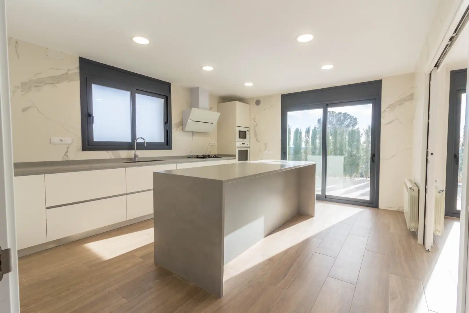 Cocina de Casa o chalet en venta en Alcover con Aire acondicionado, Calefacción y Jardín privado