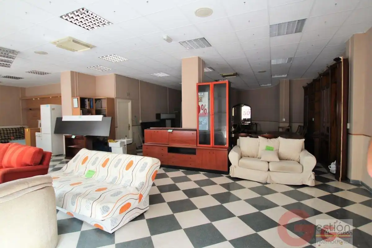 Local comercial en venda a Centro