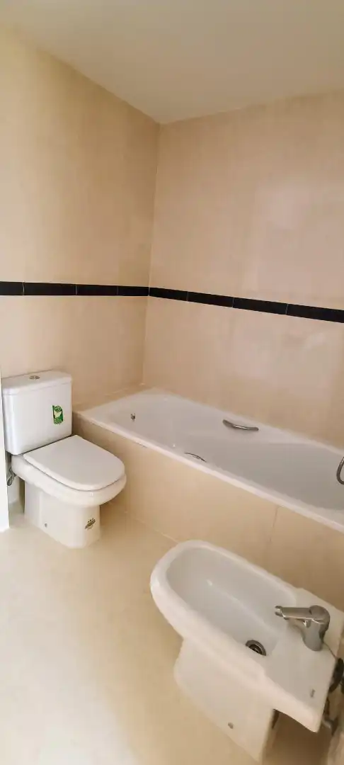 Apartament amb piscina en venda a Avinguda Mestral, imagen 15