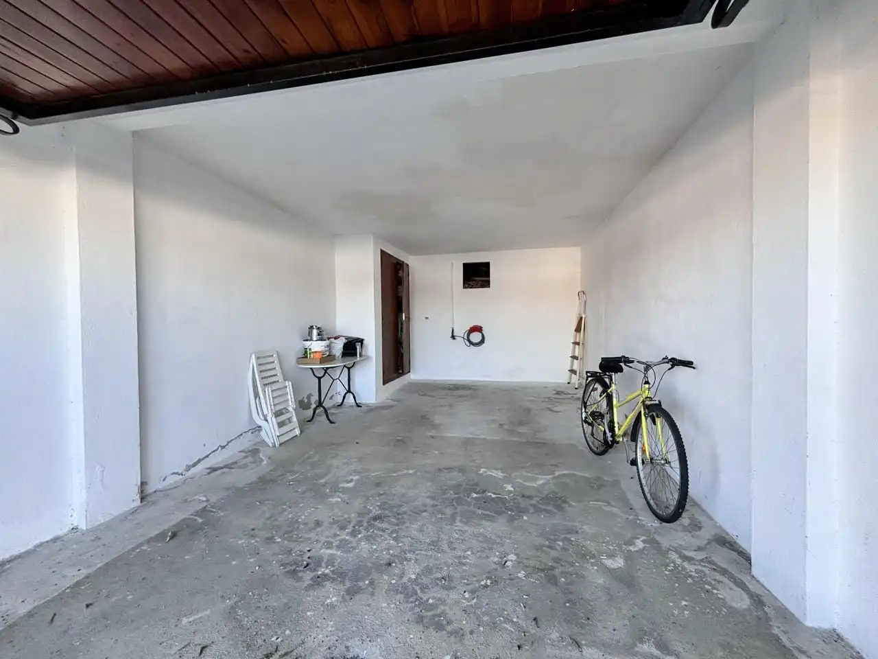 Parking of Flat for sale in Roses  with Terrace and Furnished