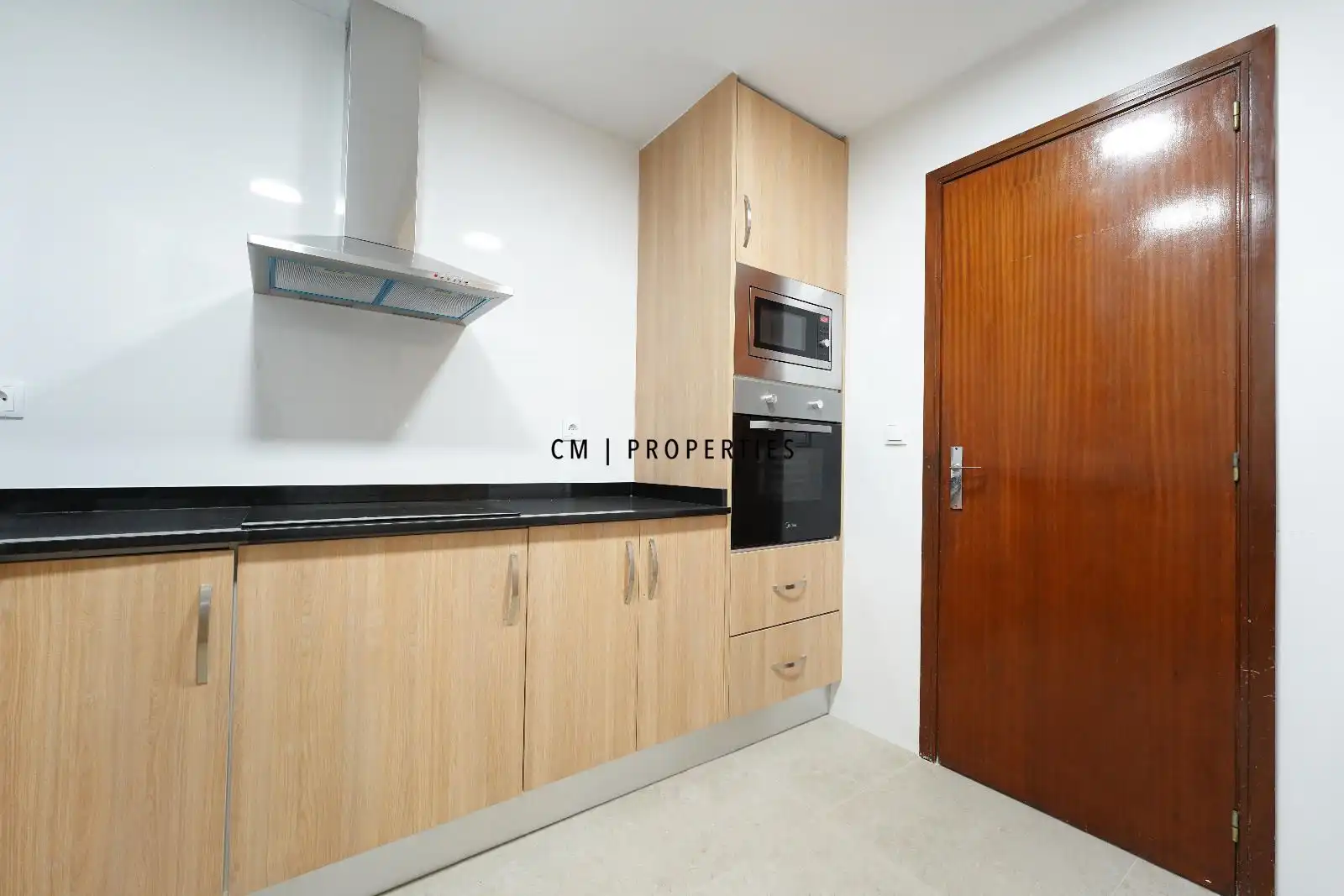Küche von Wohnung zur untervermieten in Valencia mit Klimaanlage, Möbliert und Fernseher