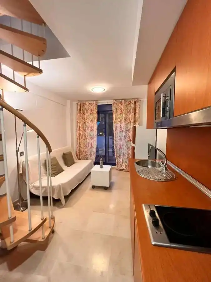 Flat with pool for sale in Torrequebrada, imagen 5