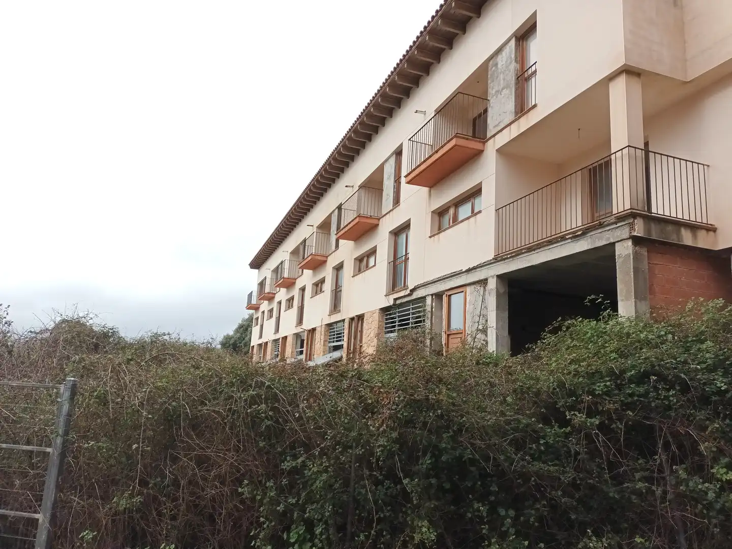 Außenansicht von Einfamilien-Reihenhaus zum Verkauf in Mora de Rubielos