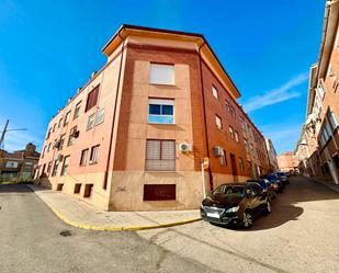 Exterior view of Duplex for sale in Cabanillas del Campo