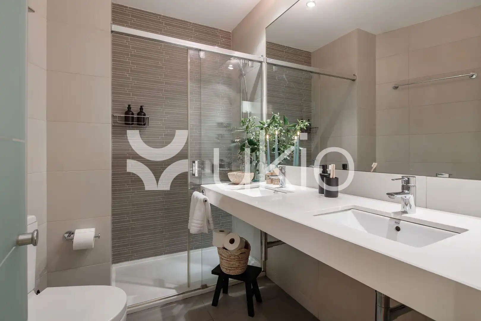 Baño de Apartamento de alquiler en Madrid con Aire acondicionado, Calefacción y Amueblado