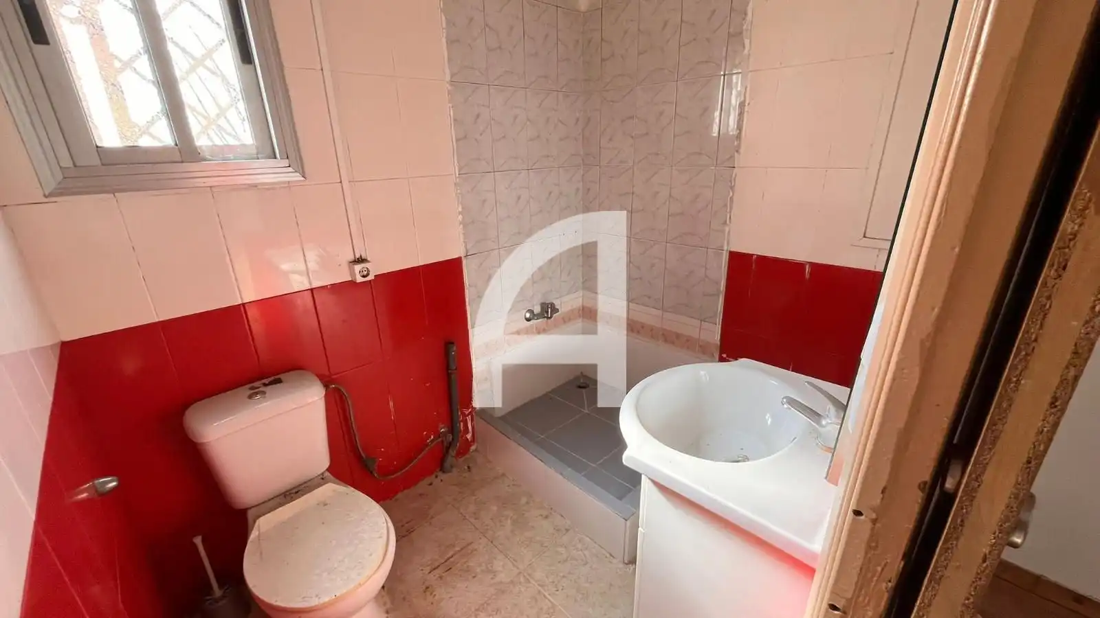 Edificio en venta en Espanya, Parets del Vallès