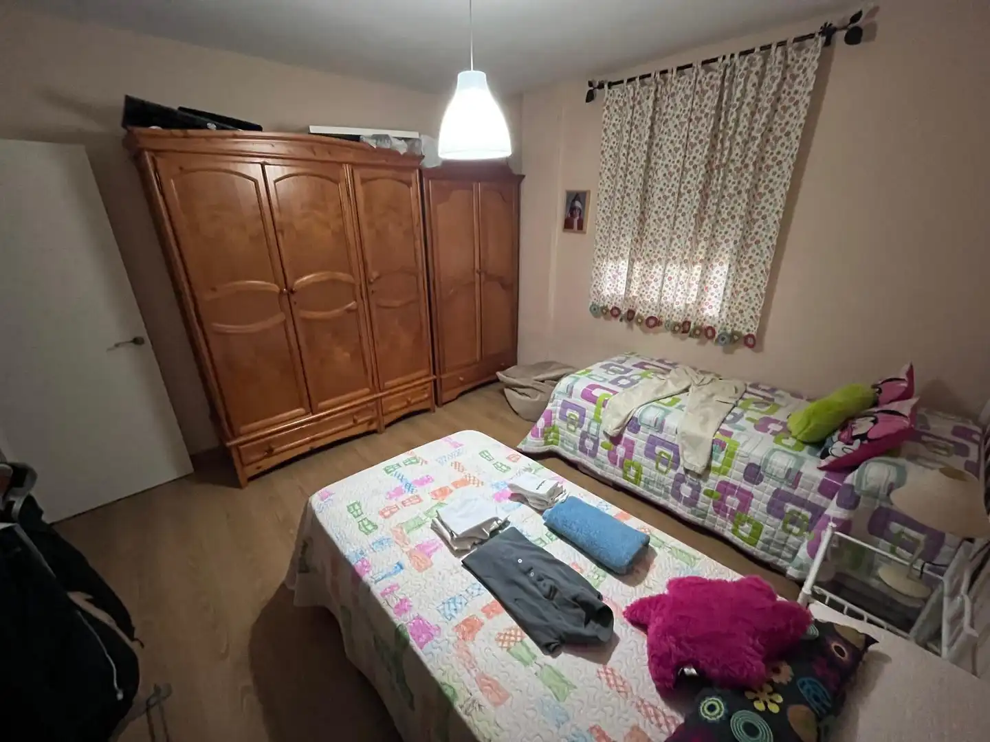 Habitación de Casa o chalet en venta en Chiclana de la Frontera con Aire acondicionado, Jardín privado y Parquet
