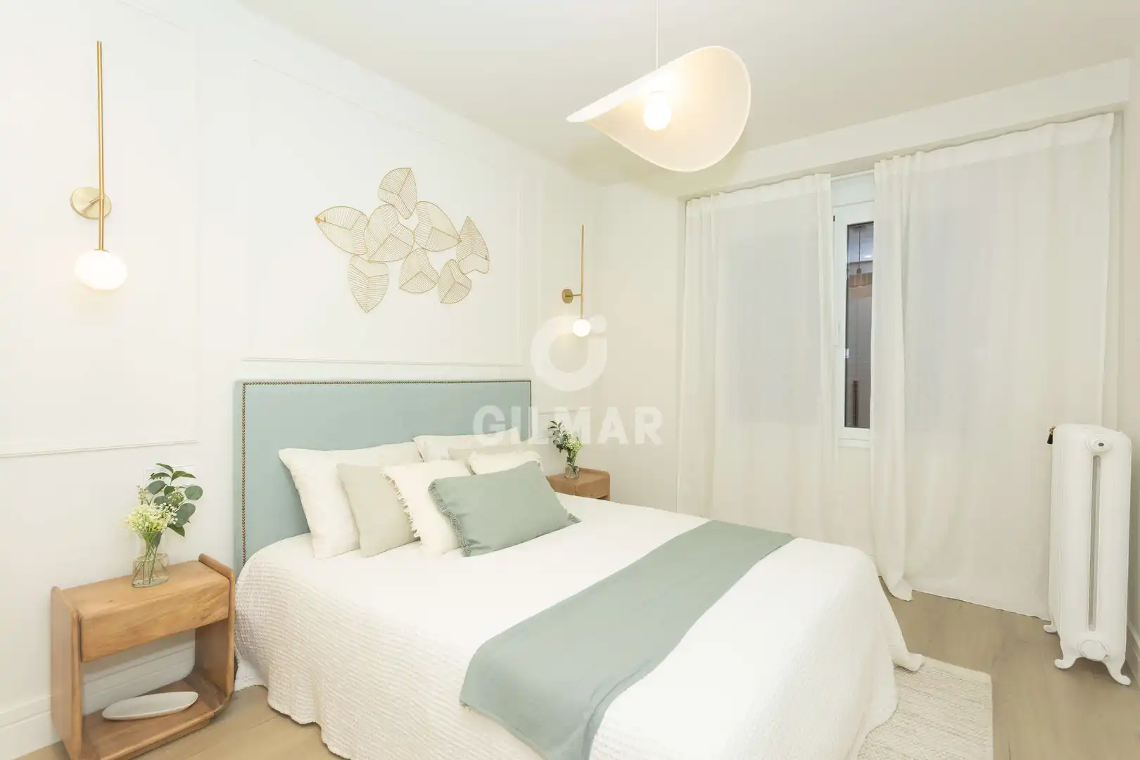 Bedroom of Flat for sale in Madrid  with Heating, Private garden and Storage room