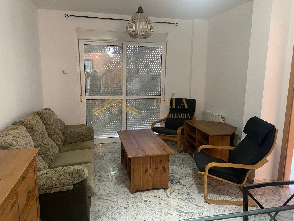 Living room of Single-family semi-detached for sale in Cáceres Capital