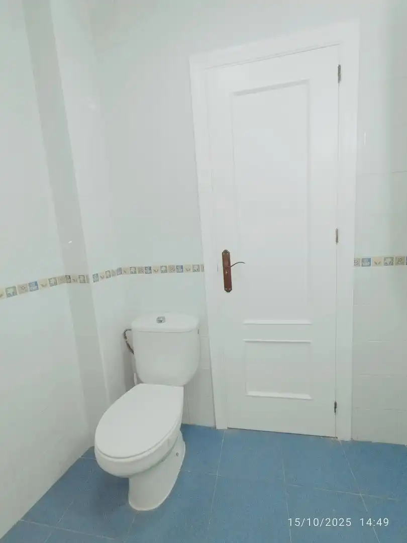 Bathroom of Flat for sale in Sanlúcar de Barrameda