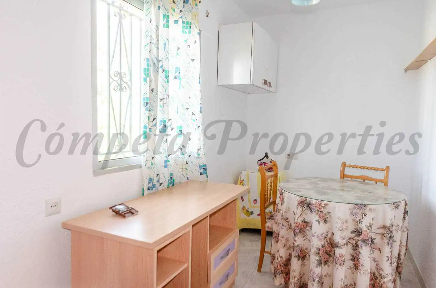 Casa rústica con terraza en venta en Comares, imagen 9