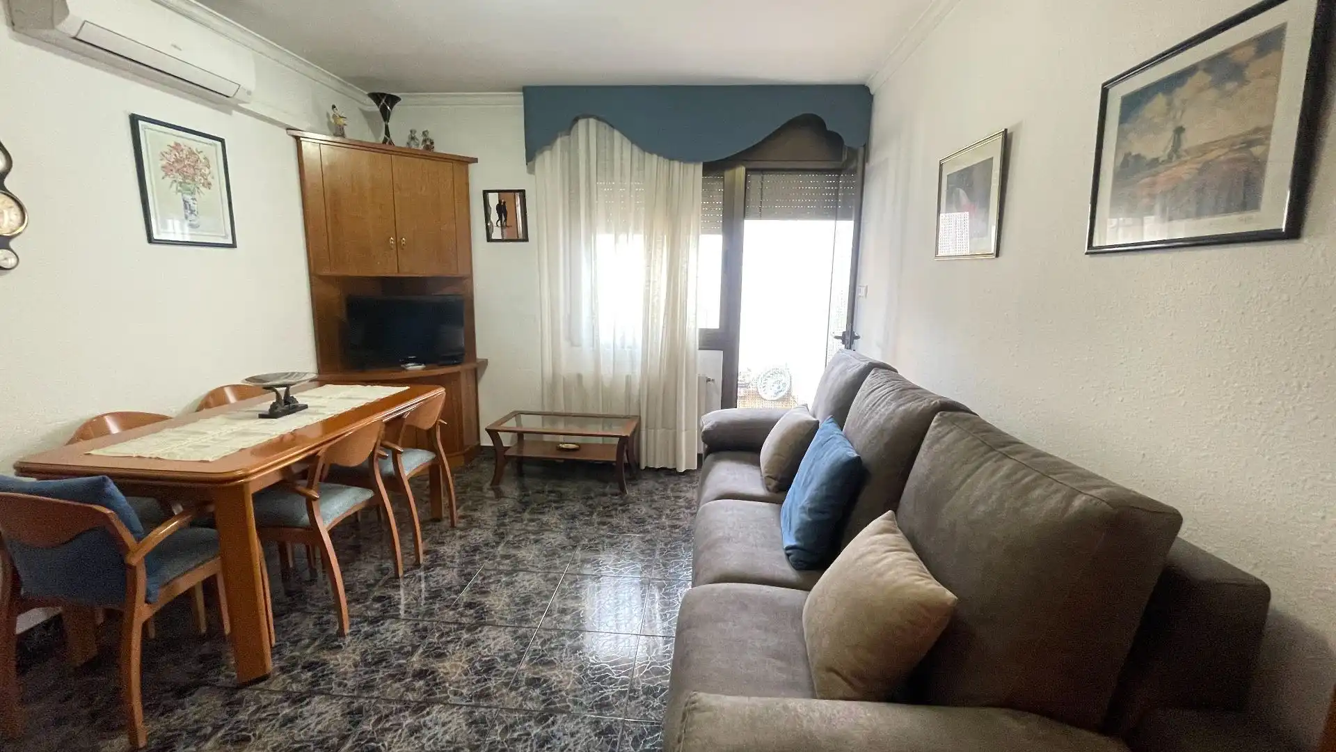 Sala d'estar de Pis en venda en Terrassa amb Aire condicionat, Calefacció i Terrassa