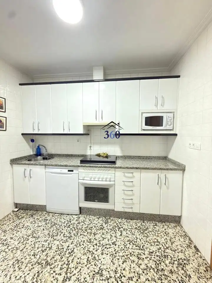 House for sale in Calle Peña Redonda, imagen 10