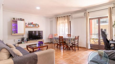 Foto 2 de Piso en venta en Calle Arturo Salvetti Pardo, Carrús Este, Elche / Elx