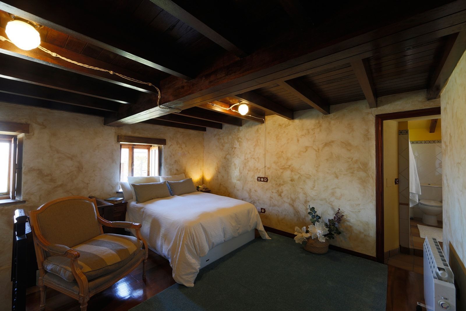 Habitación de Casa adosada en venta en Pravia con Calefacción, Terraza y Trastero