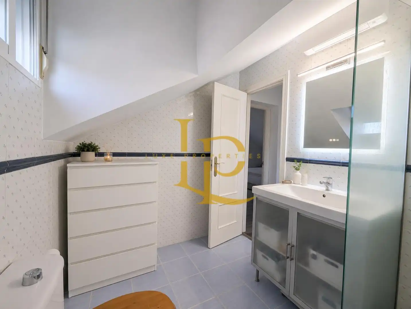 Baño de Casa o chalet en venta en El Casar con Aire acondicionado, Jardín privado y Terraza