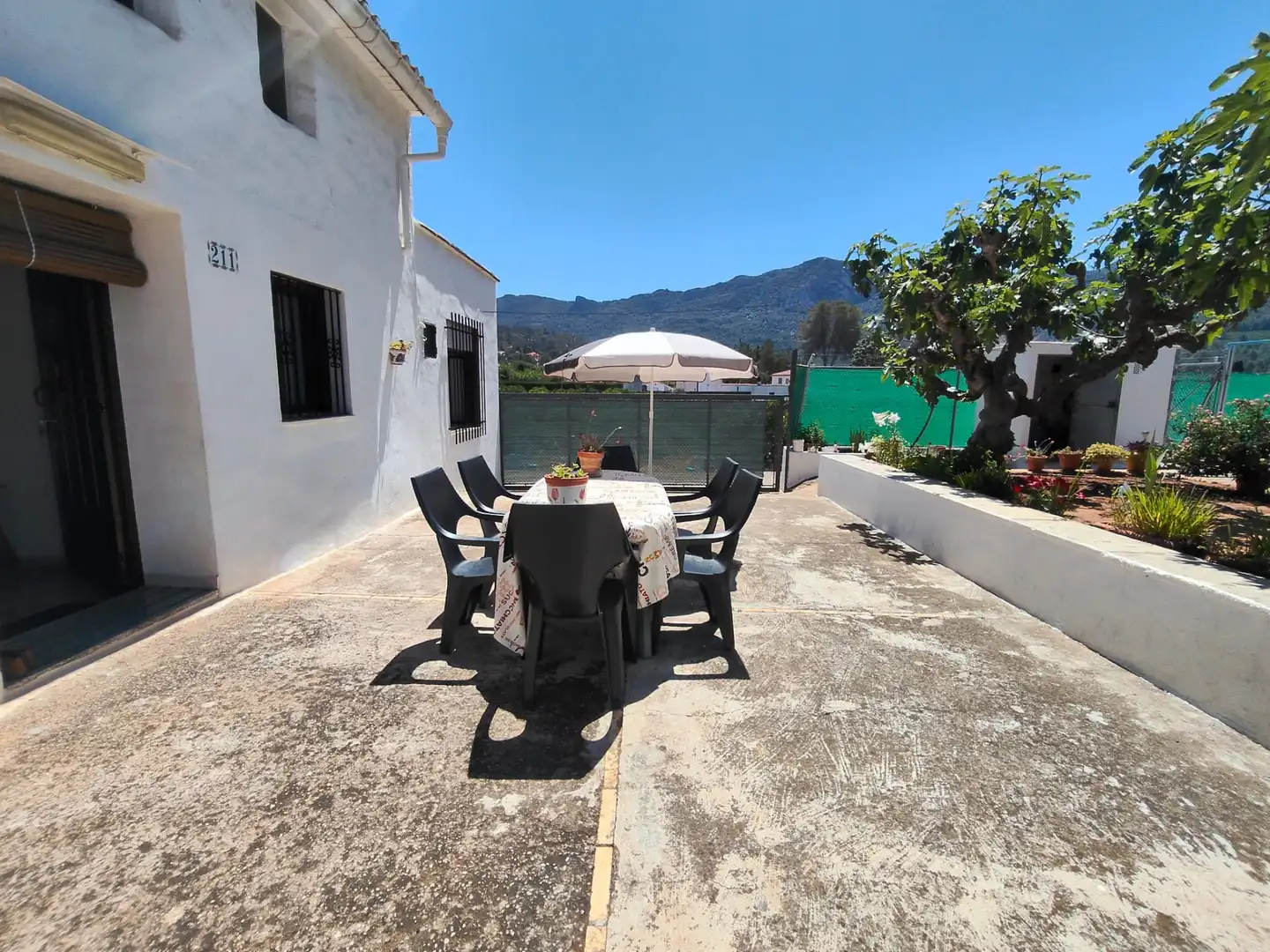 Terrassa de Finca rústica en venda en Simat de la Valldigna amb Jardí privat, Traster i Piscina