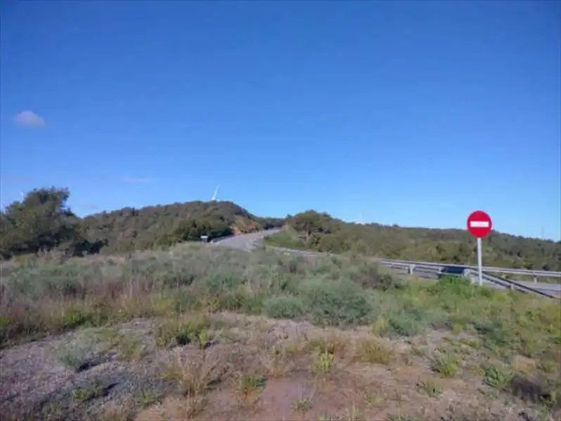 Residential for sale in Bot